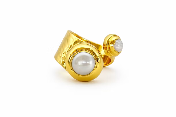 Curl Pearl Ring