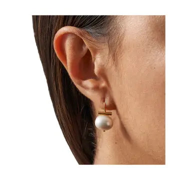 Gold Pebble Pearl Earrings - Baby