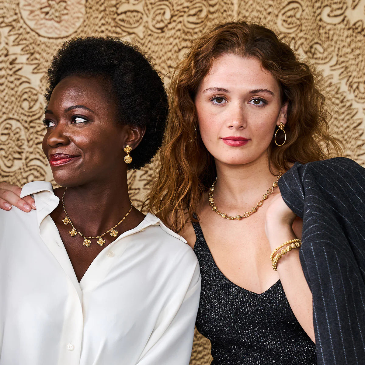 Berry Clover Drop Earrings - Gold