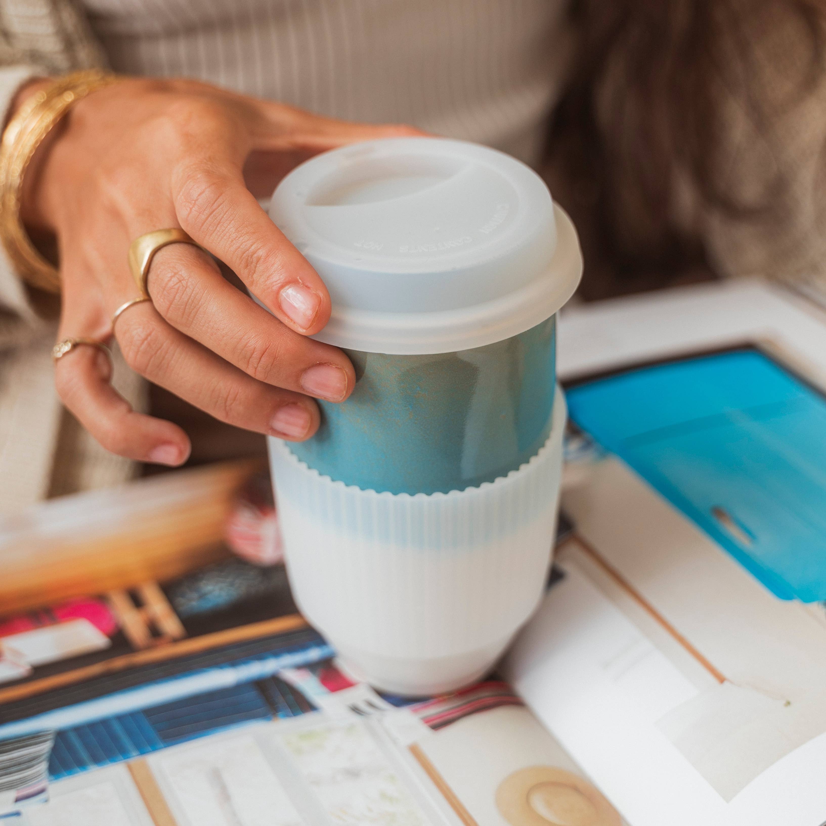 Lagoon Ceramic Travel Cup – 16oz with Lid & Sleeve