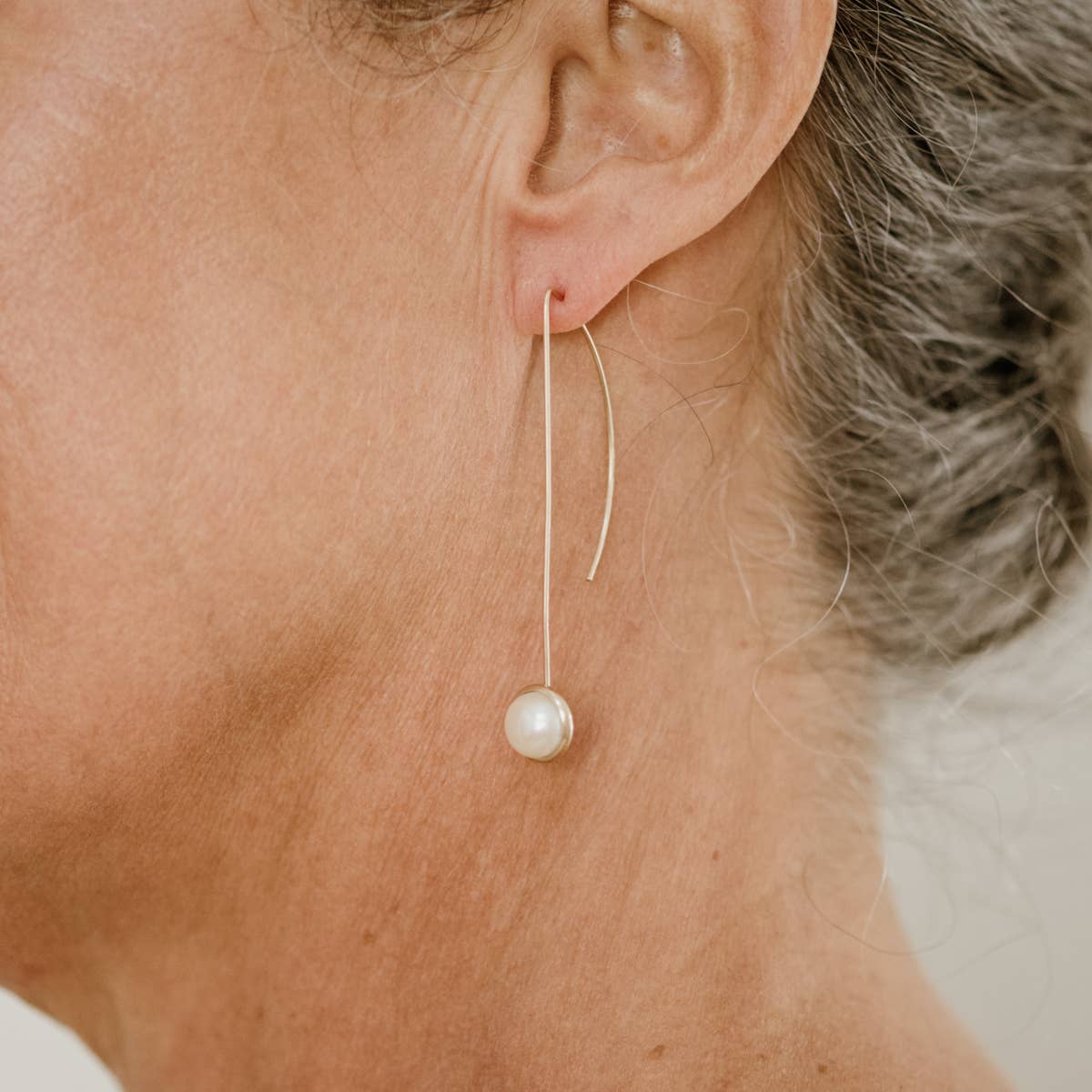 Anther Drops // Pearl