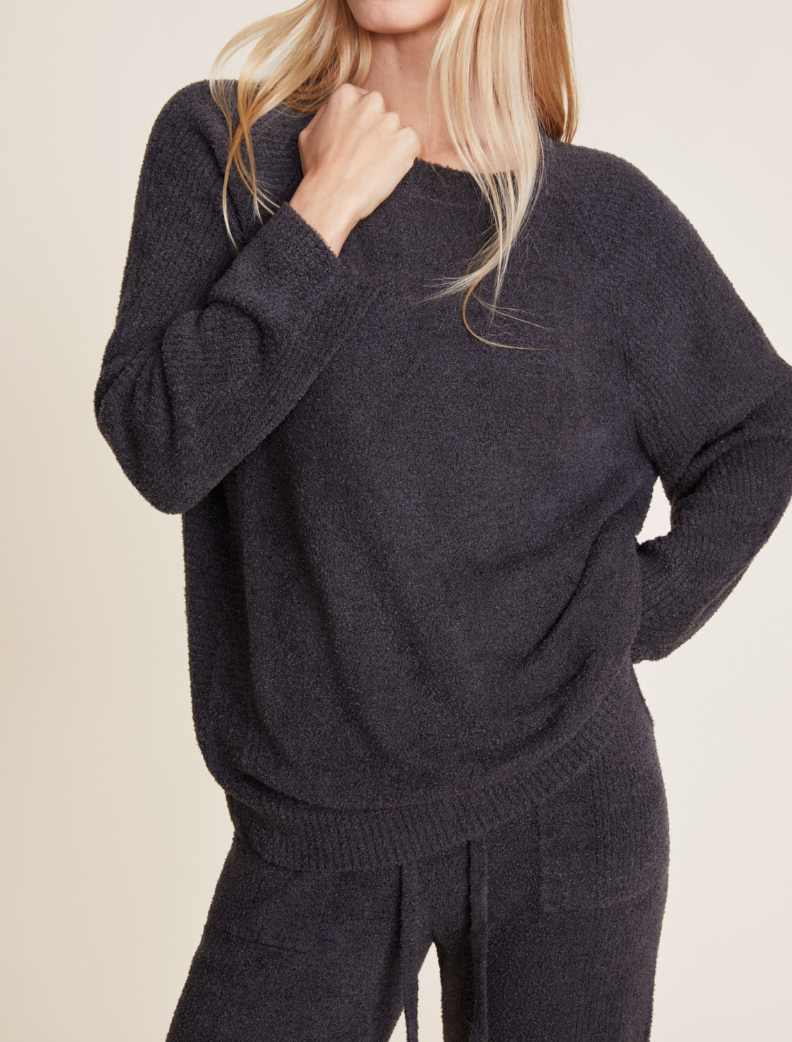 Barefoot Dreams | CozyChic Lite Rib Blocked Pullover - Carbon