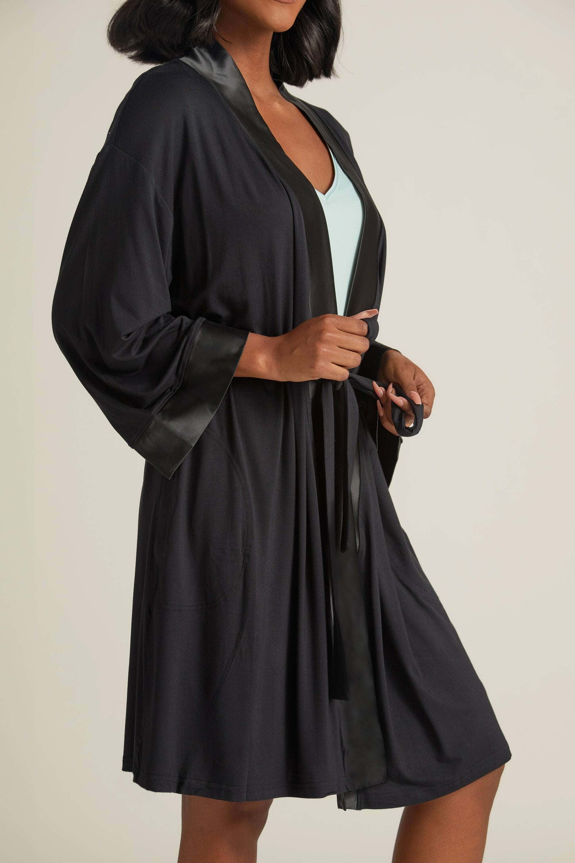 Faceplant Dreams | Kimono Robe