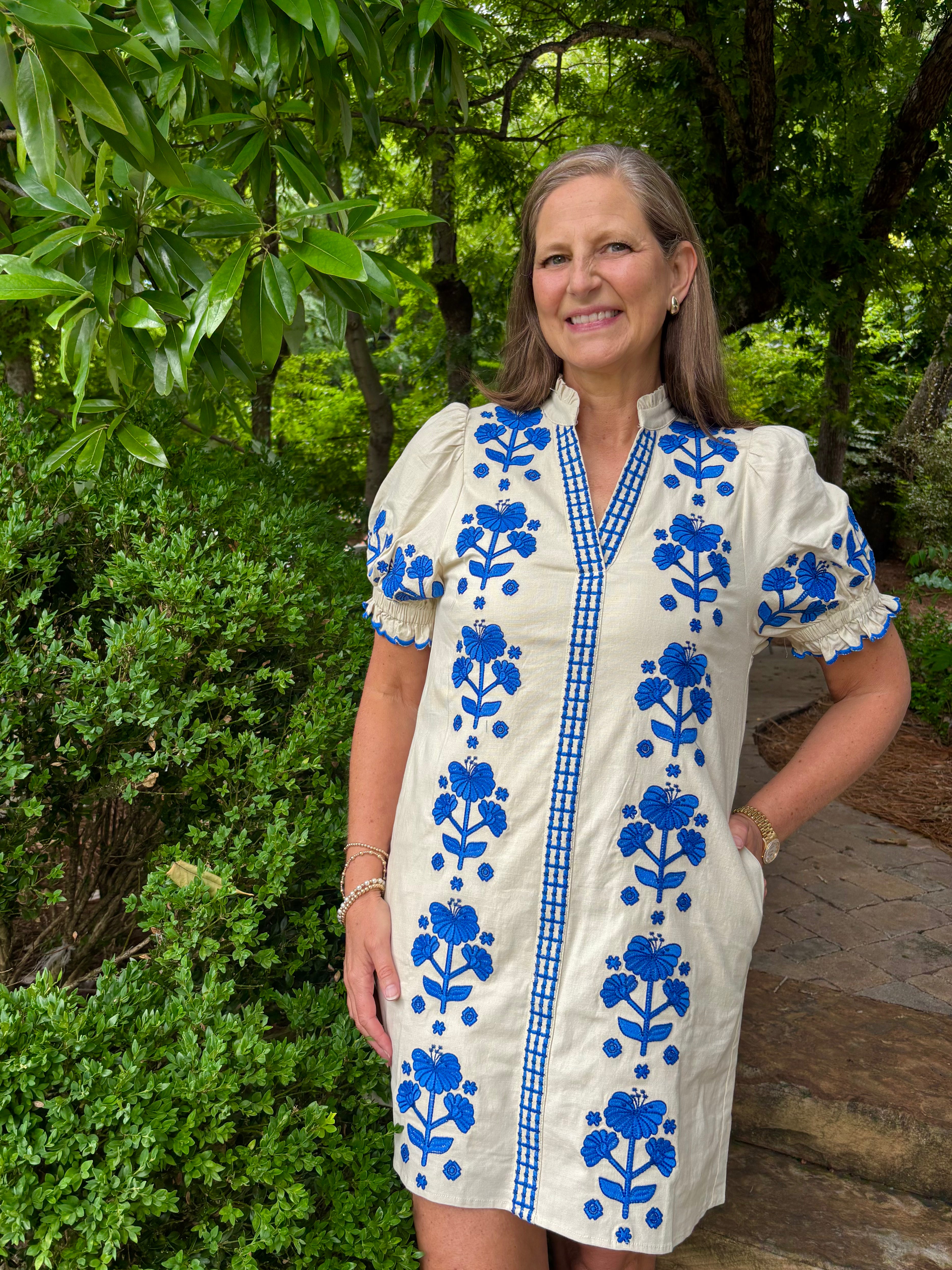 Hailee Short Sleeve Blue Floral Embroidery Dress