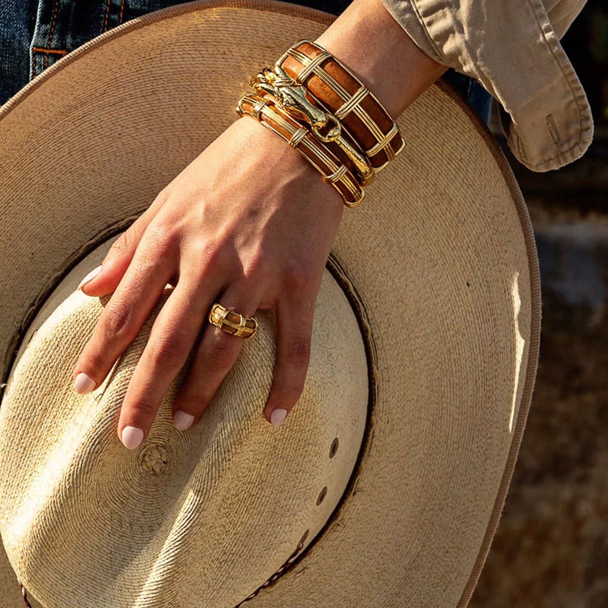 Equestrian Horsehead Hinged Bangle