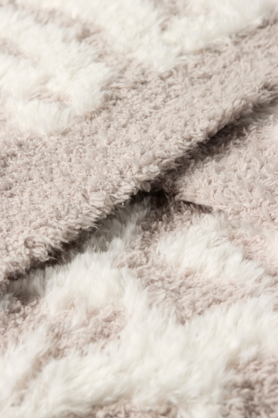 Lush Knit Leopard Throw