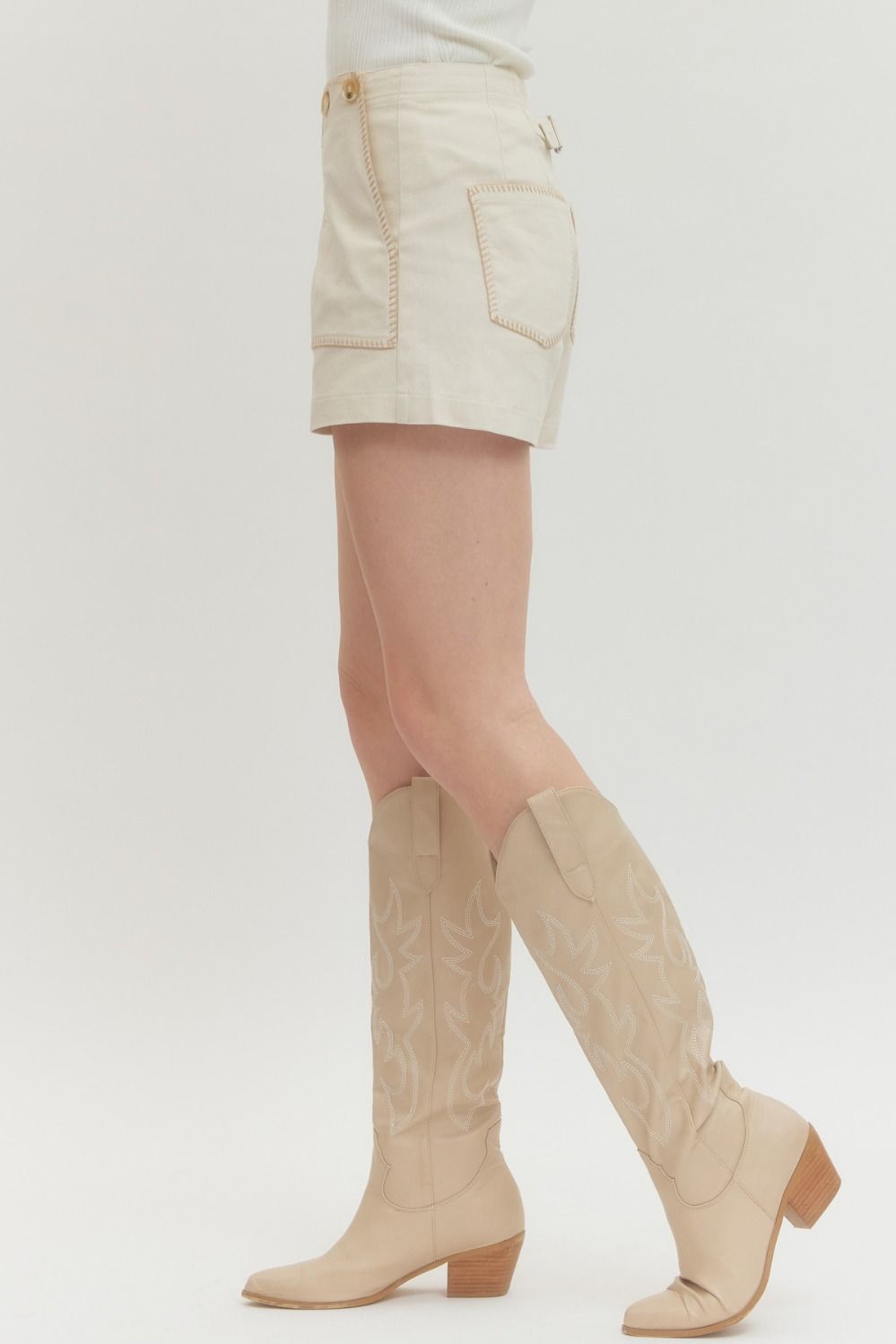 Isabella Ecru Shorts