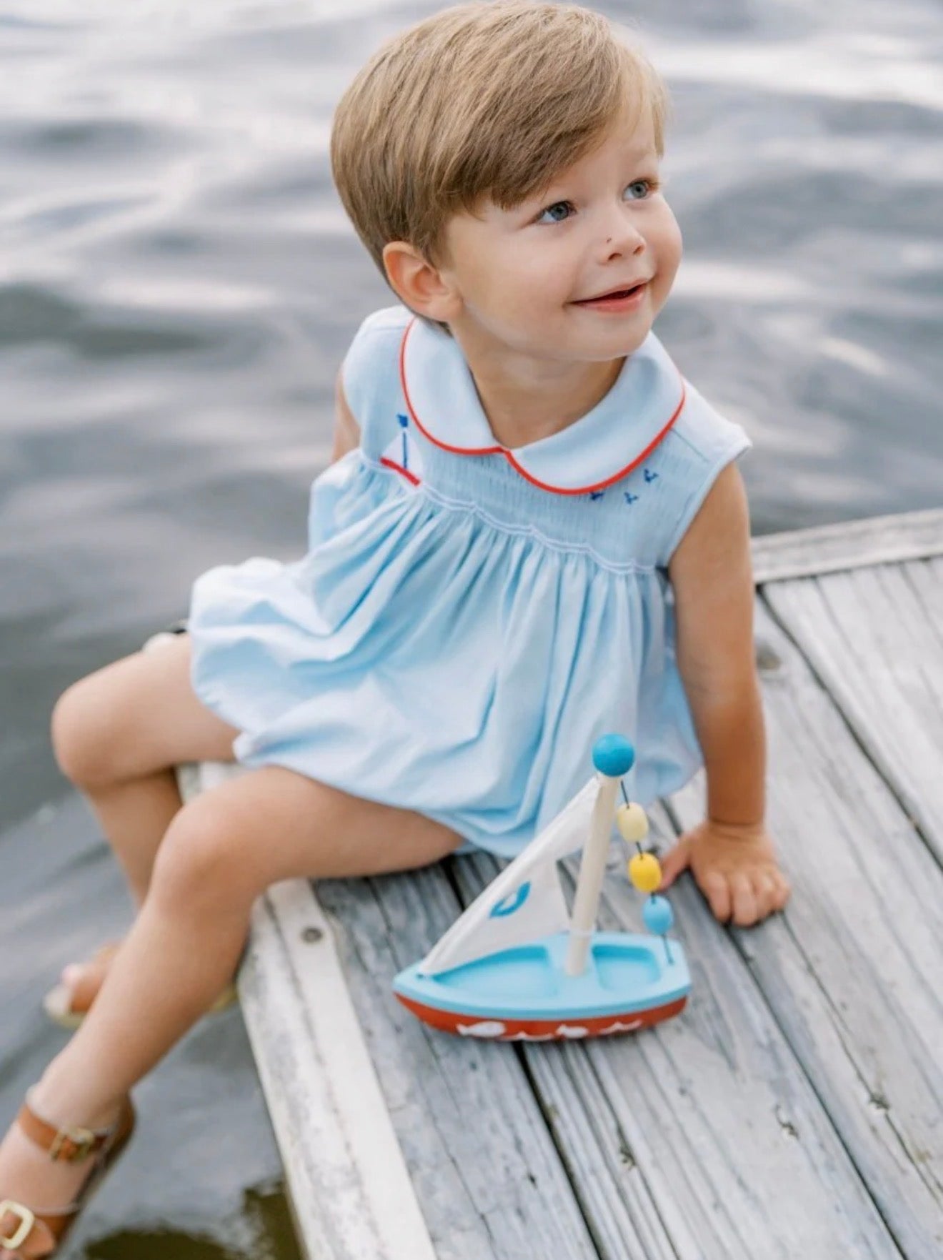 Beckett Brentwood Blue Sailboat Pique Bubble