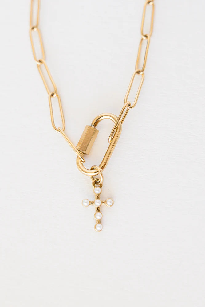 Leslie Curtis | Trinity Necklace