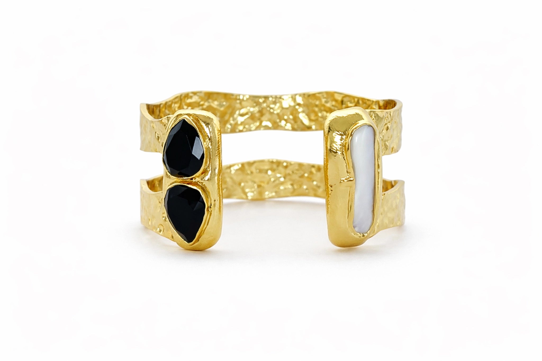 Dove Double Cuff Black