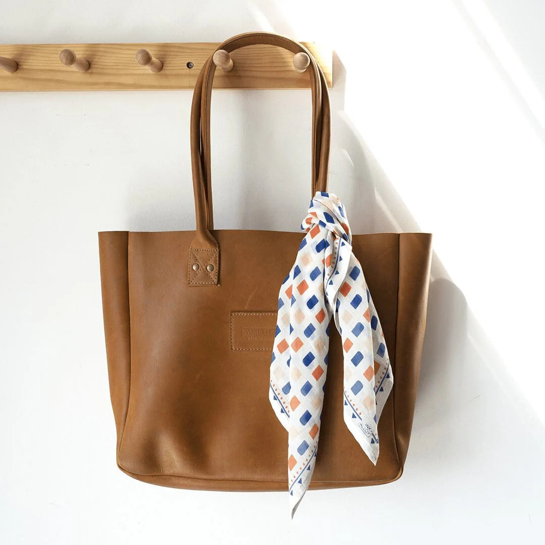 INK + ALLOY | Naomi Scarf