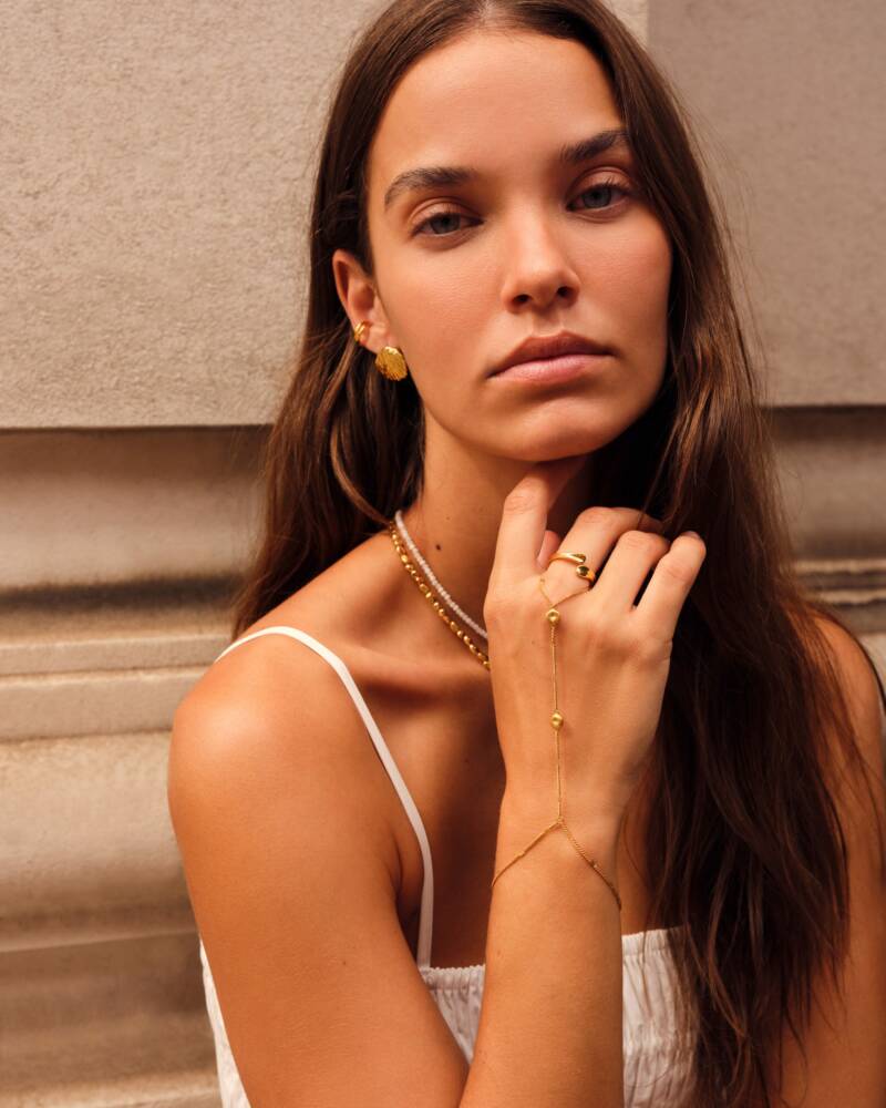 Aphira Hand Chain
