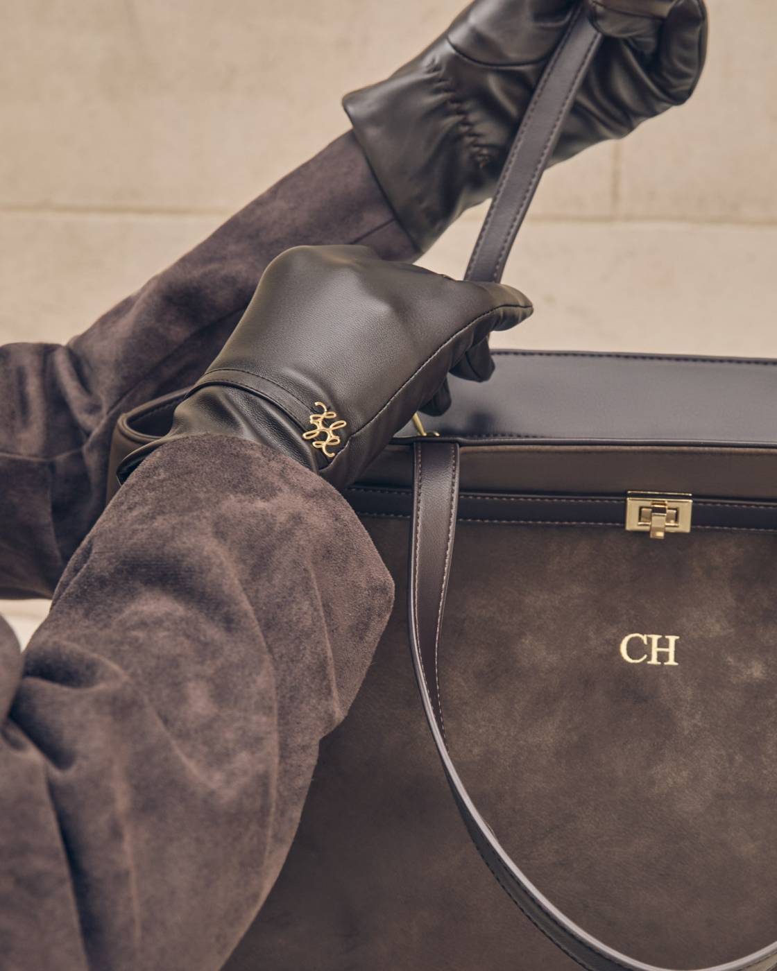 Boxed Faux Leather Gloves