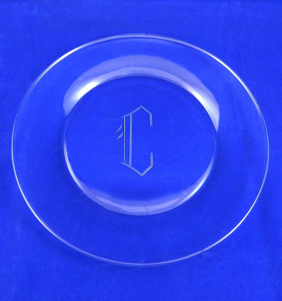 Round Salad Plates - 8"