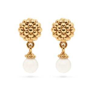 Capucine de Wulf | Pearl Berry Drop Stud Earring