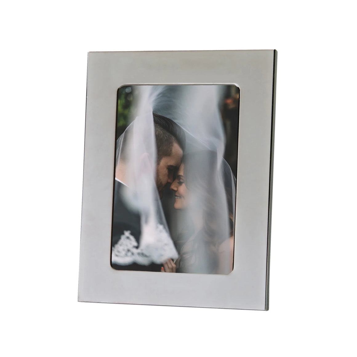 Silhouette  5" X 7" Silver Plated Photo Frame
