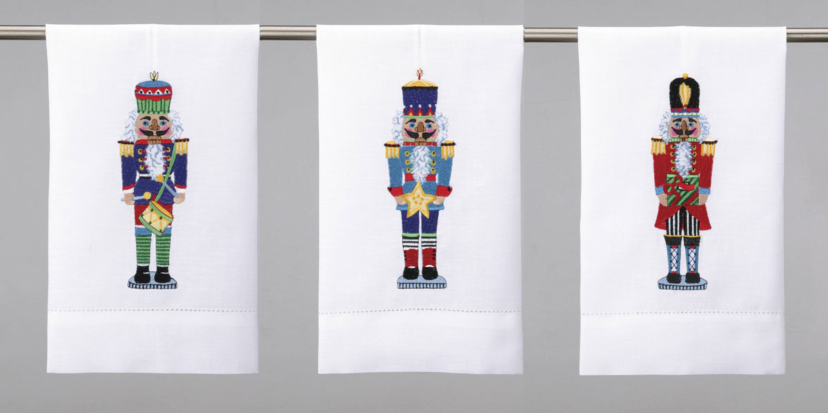 Nutcrackers With Gifts Guest Towel