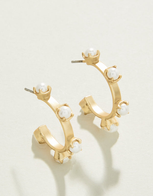 Spartina 449 | Stand Out Midi Hoop Earrings Pearl