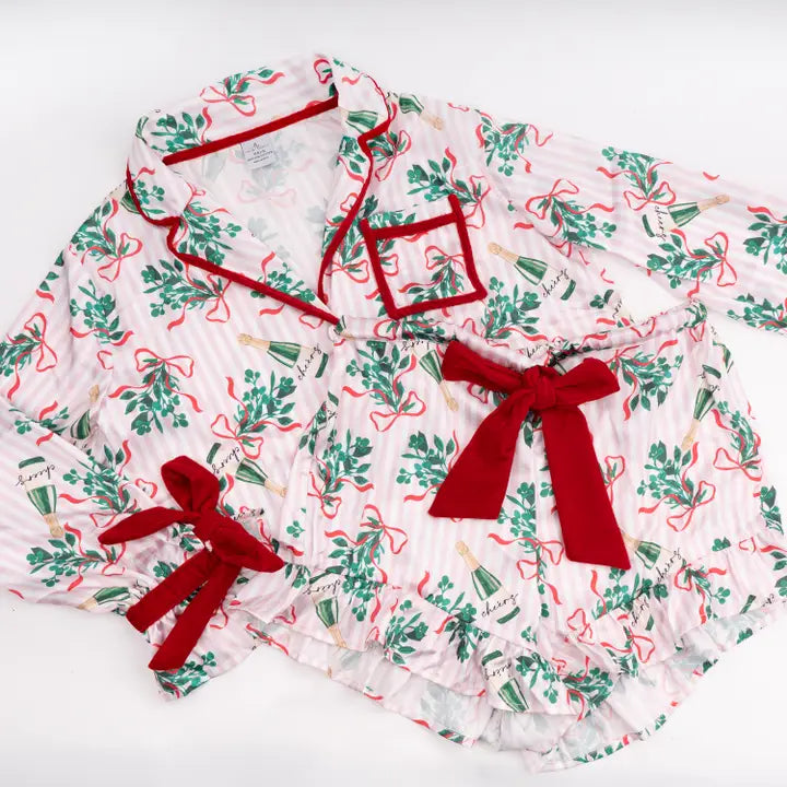 8 Oak Lane | Satin Short Mistletoast PJ Set