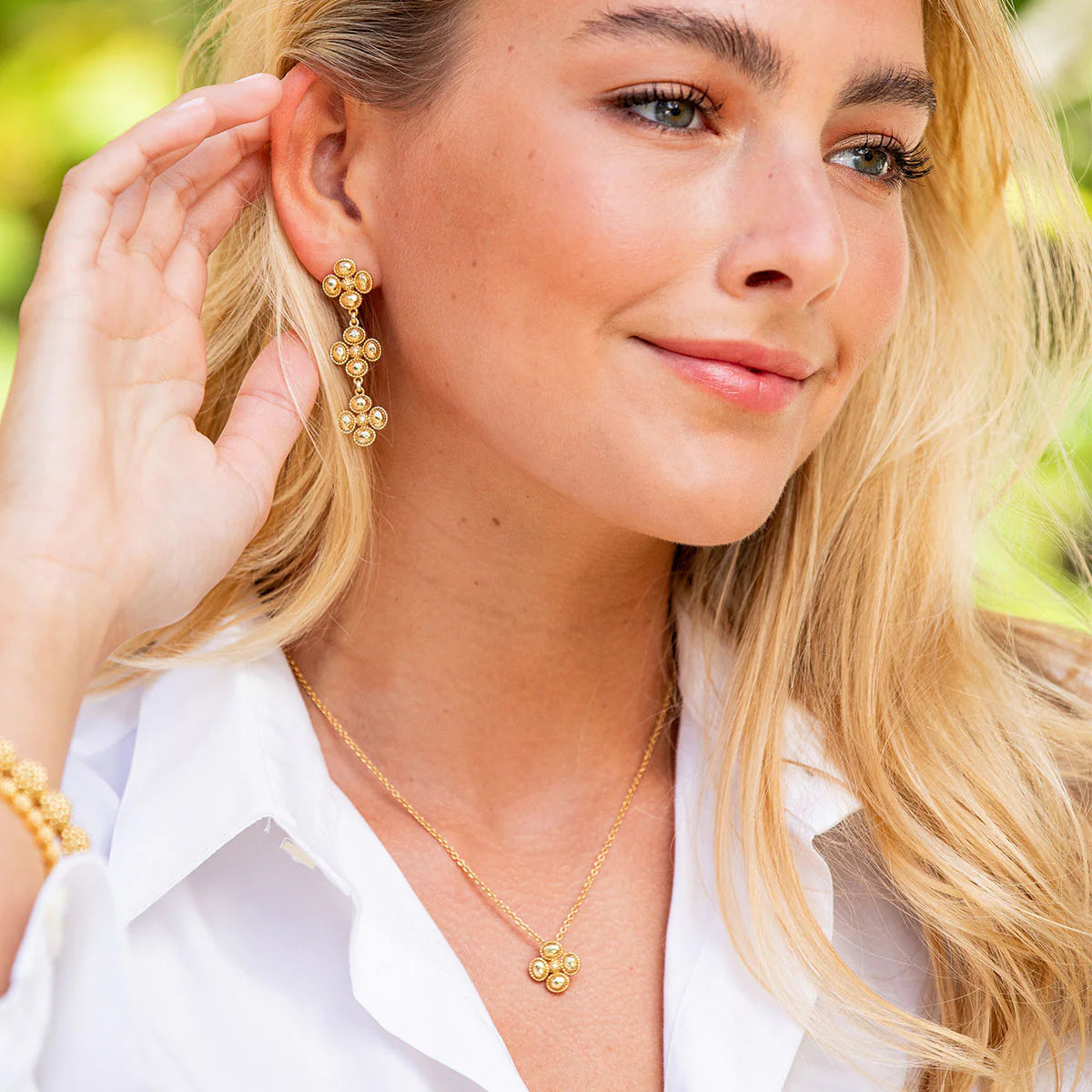 Berry Clover Linear Earrings - Gold