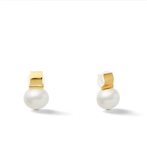 Smooth + Classic Pebble Pearl Posts- Medium