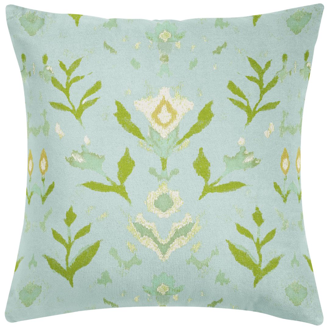 Petal Garden 22' x 22" Decorative Pillow