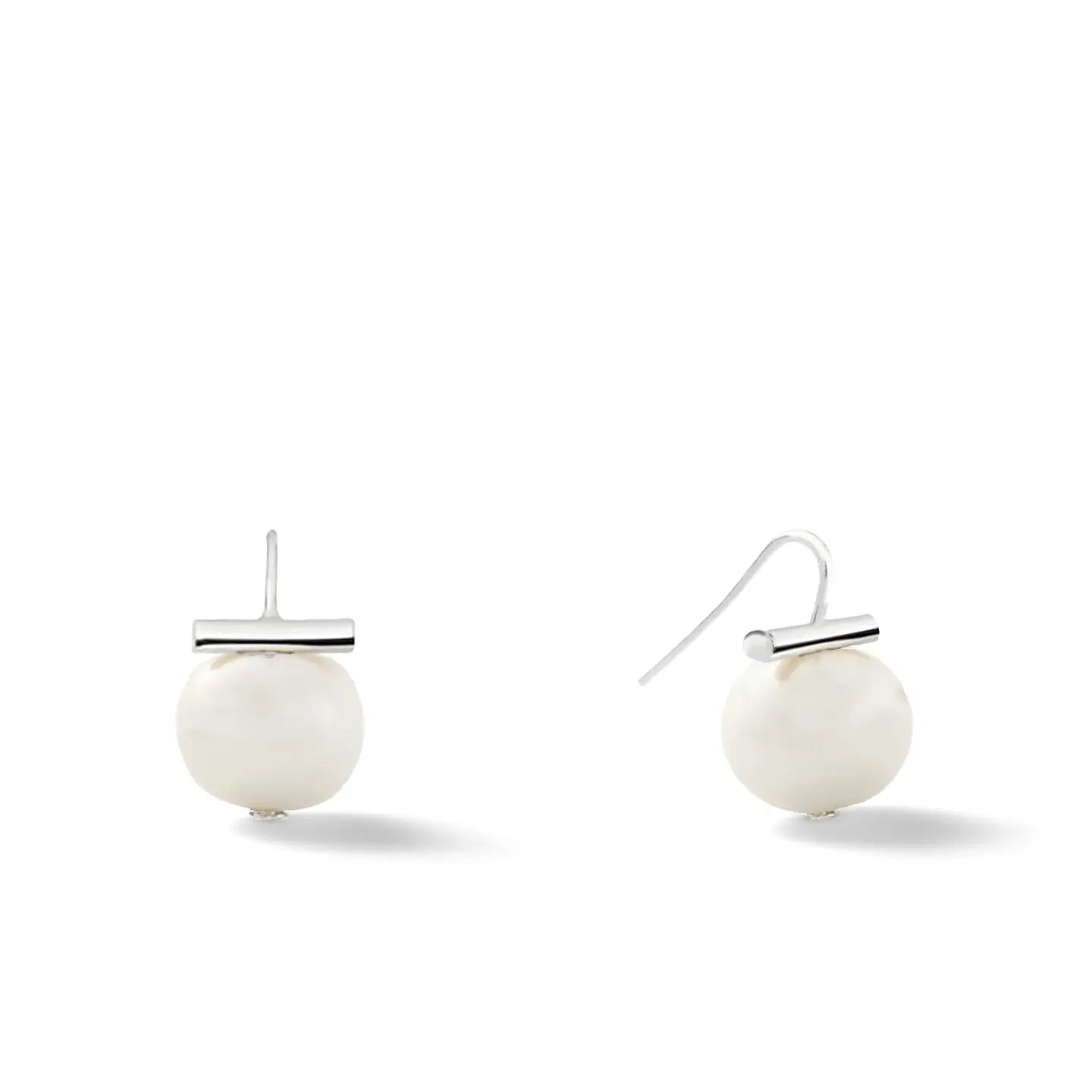 CC & Co. | Gold Pebble Pearl Earrings - Medium