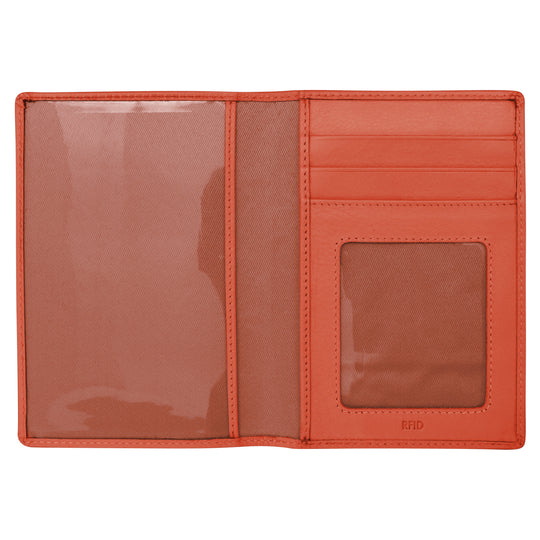ili New York | Leather Passport Wallet