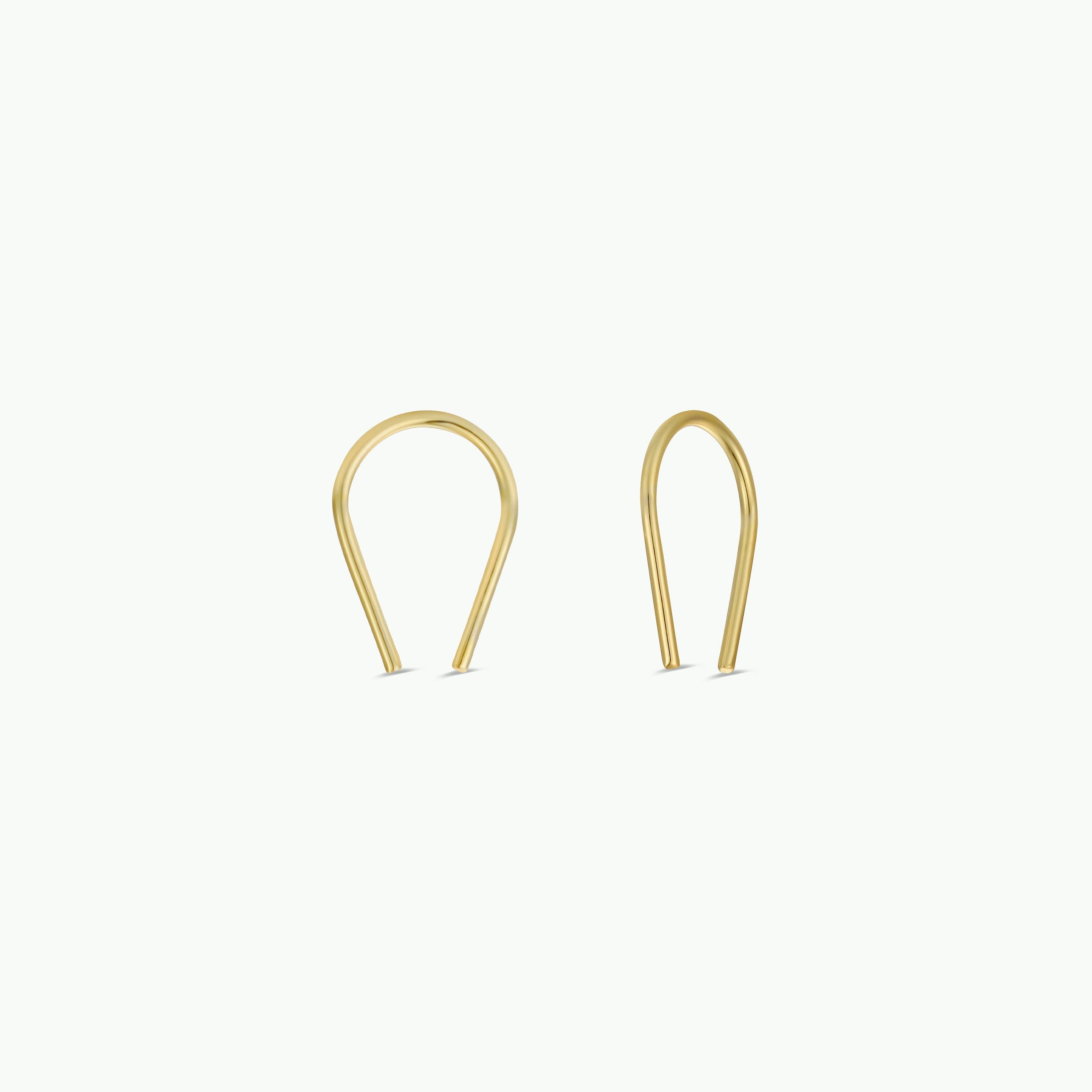 Minimalist - Horseshoe - Gold Earrings