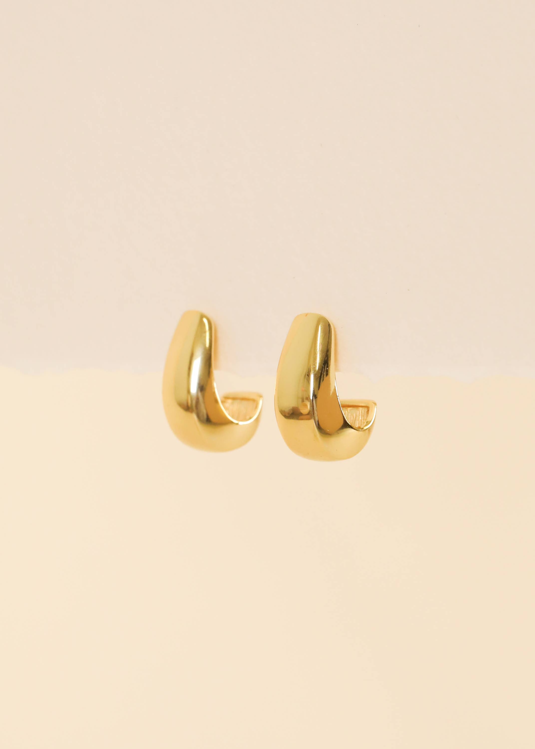 Bold Drop - Gold Earrings