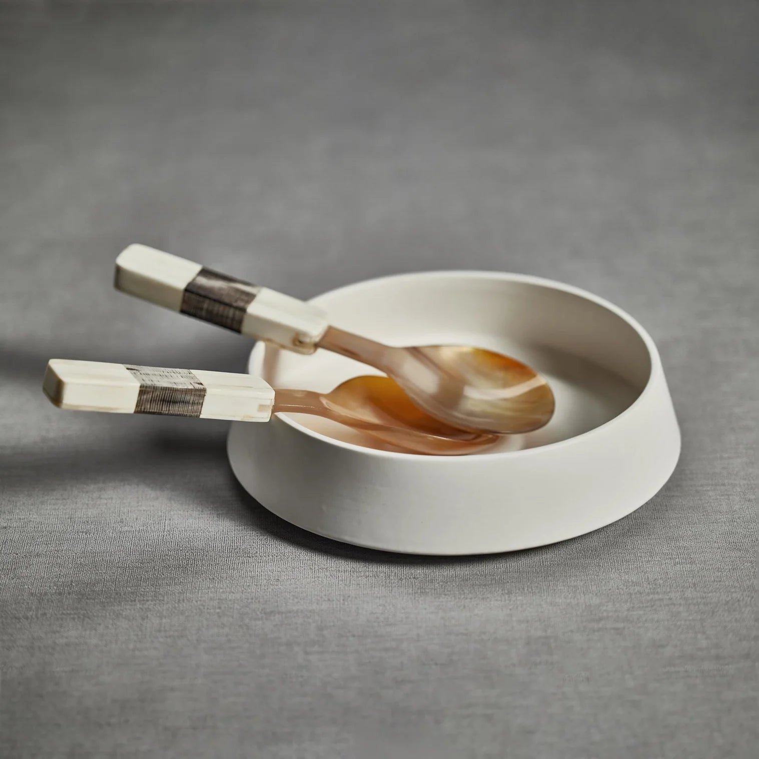 Salad Server Set w/ Variegate Horn with Bone