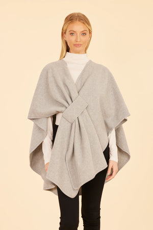 Dolce Cabo | Knit Shawl Wrap