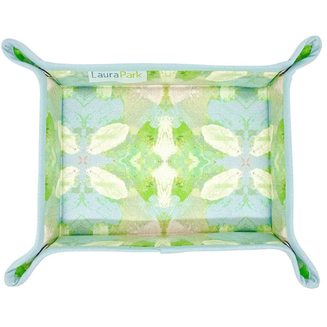 Laura Park | Elephant Falls Snap Tray