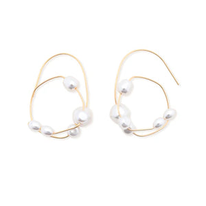 Leslie Curtis | Camilia Earring