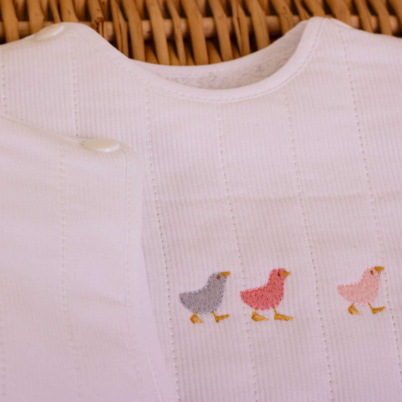 Teresa Alecrim | Baby Bib Round with snaps