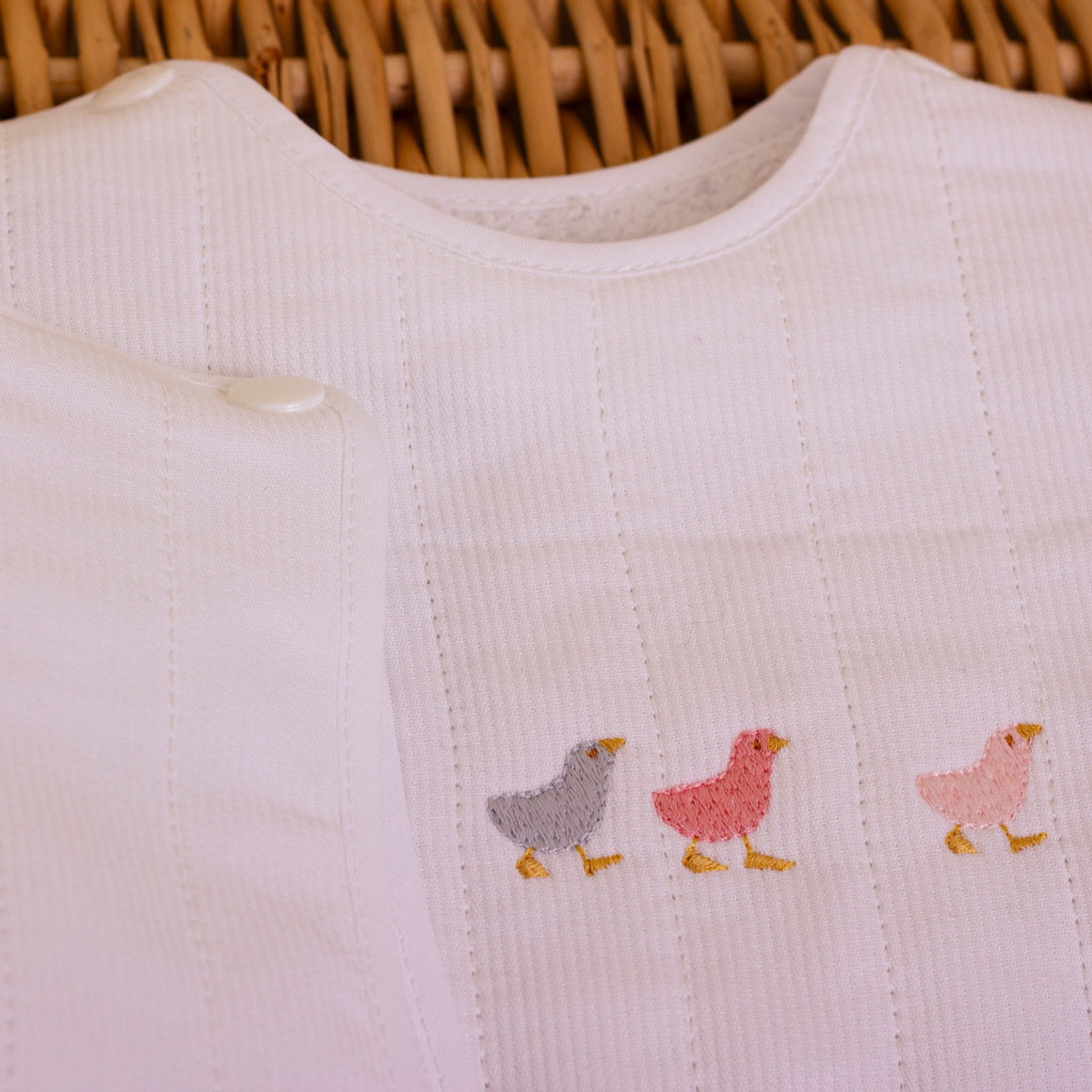 Teresa Alecrim | Baby Bib Round with snaps