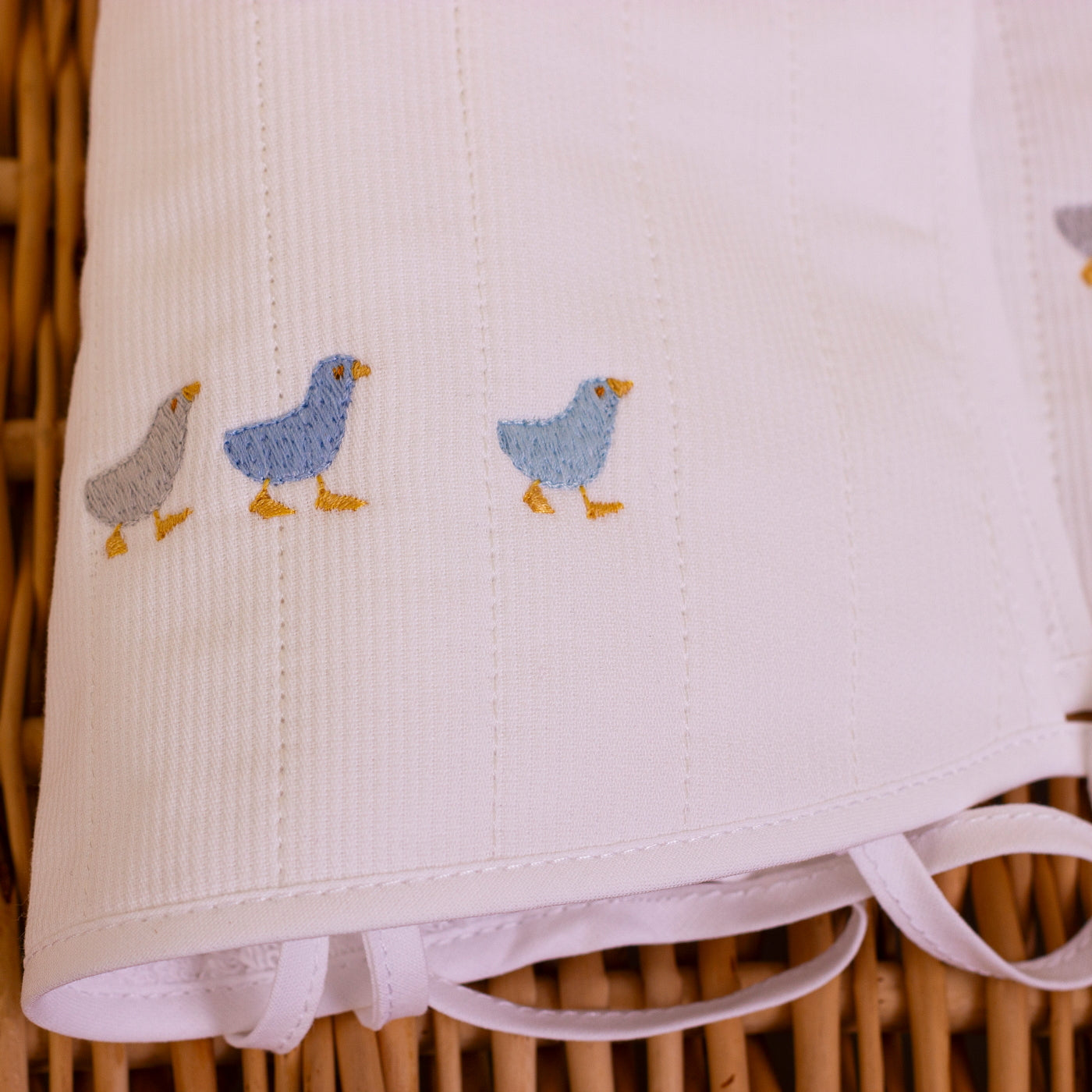 Teresa Alecrim | Baby Bib Round with snaps