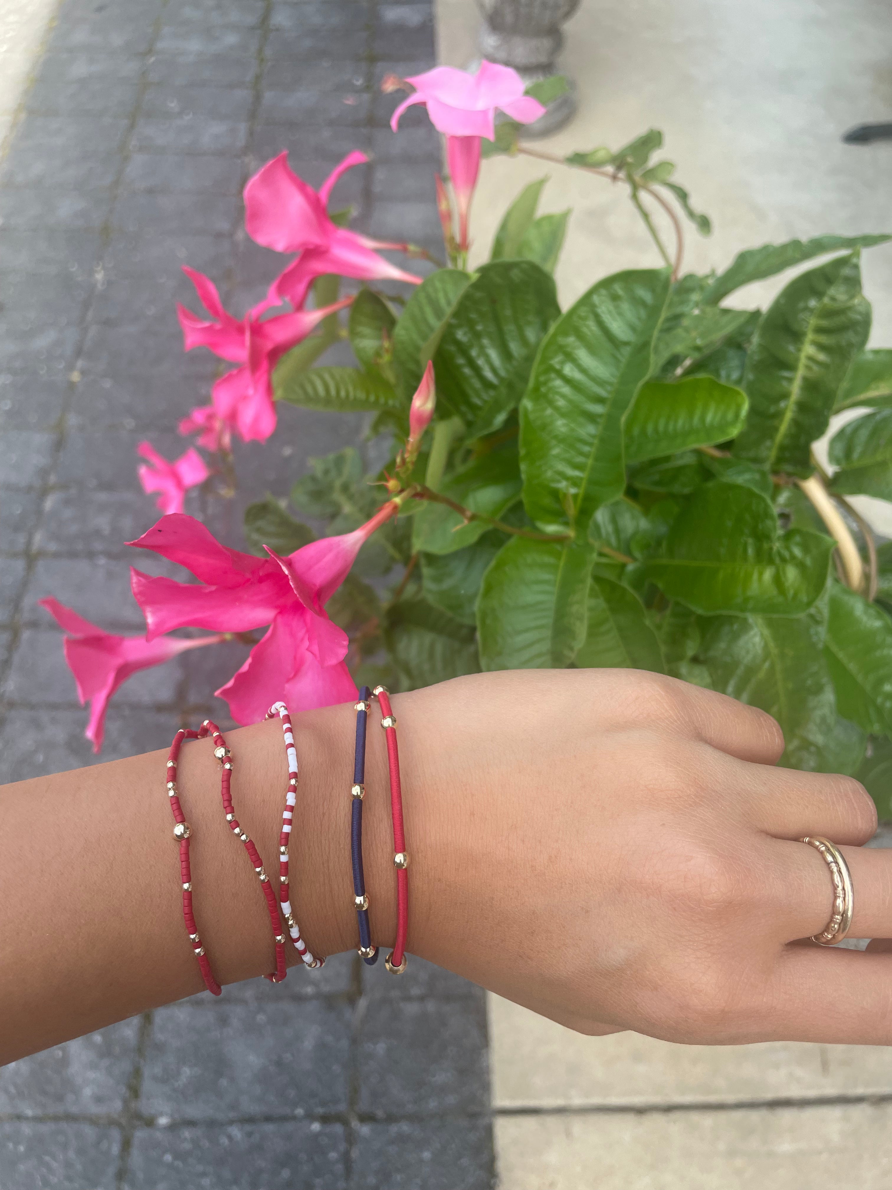 eNewton | Gameday Hope Unwritten Bracelets - Crimson & White