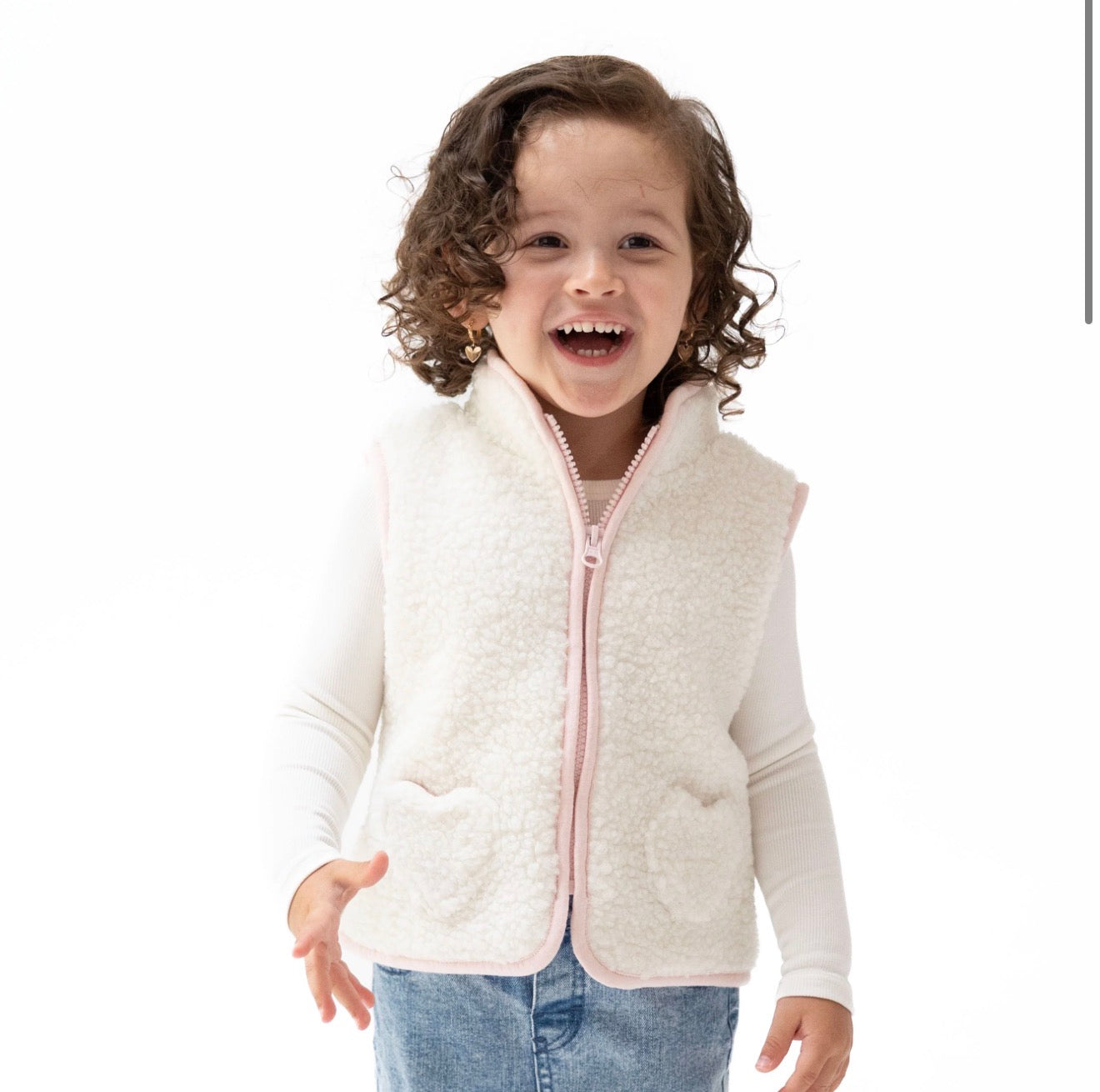 Sherpa Zip Vest wih Heart Pockets - Pink