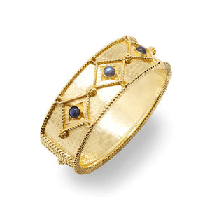 Capucine De Wulf | Victoria Hinged Bangle in Hammered Gold/Blue Labradorite