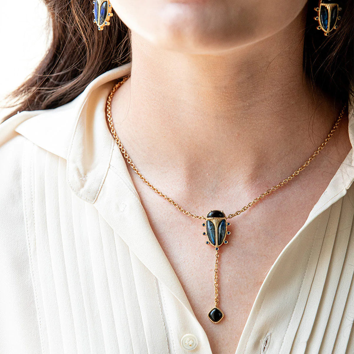 Capucine De Wulf | Scarab Lariat Necklace in Blue Labradorite/Black Agate