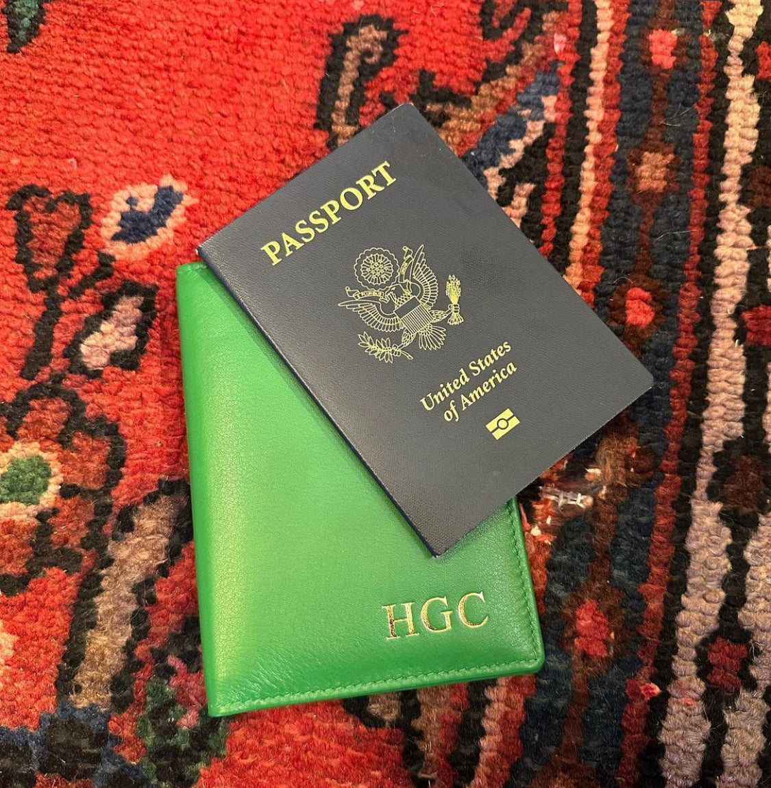 ili New York | Leather Passport Wallet