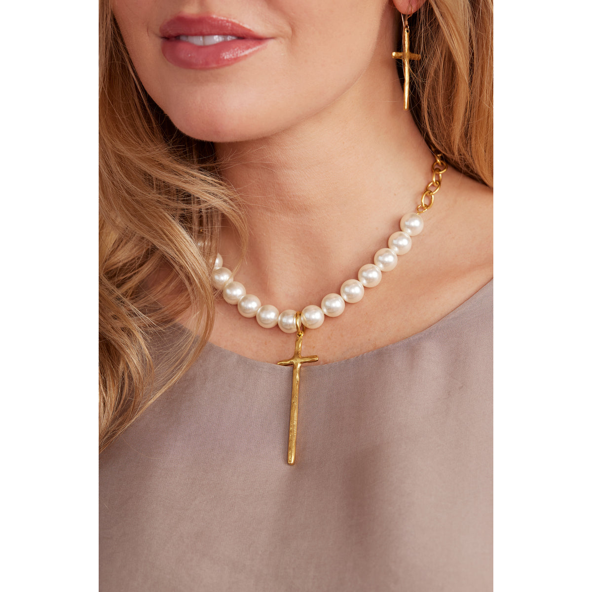 Sloan Stone and Cross Pearl Necklace