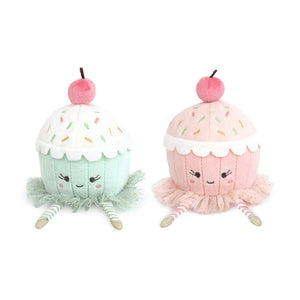 Mon Ami | Dancing Cup Cake Duo