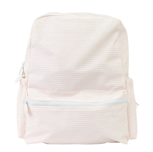 Apple of My Isla | The Backpack