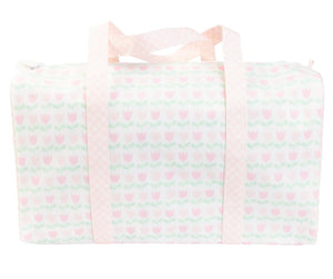 Apple of My Isla | The Duffle Bag