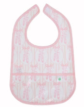 Apple of My Isla | The Wipe it Bib