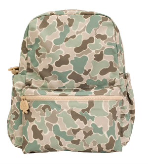 Apple of My Isla | The Backpack