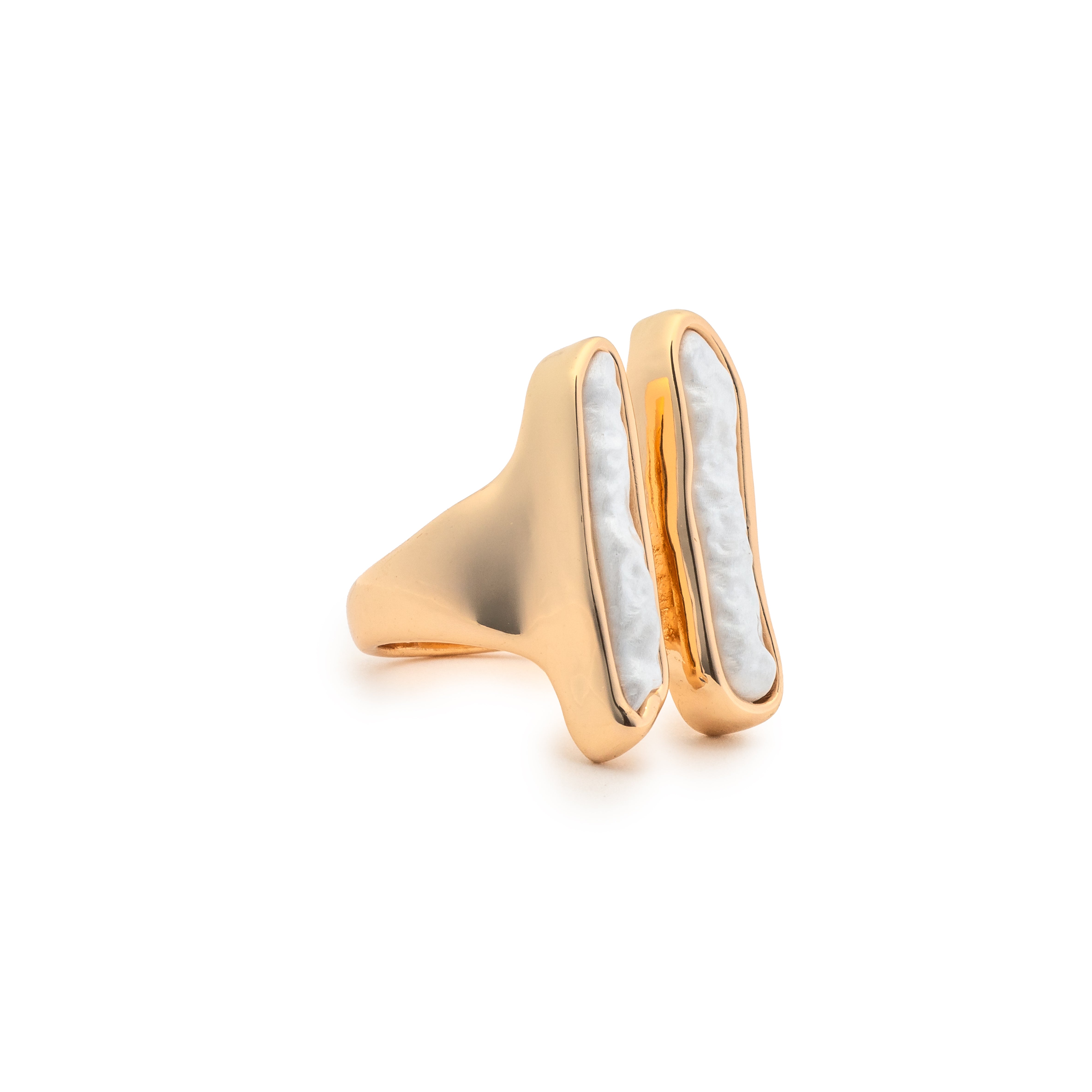 Leslie Curtis | Tanner Gold Ring