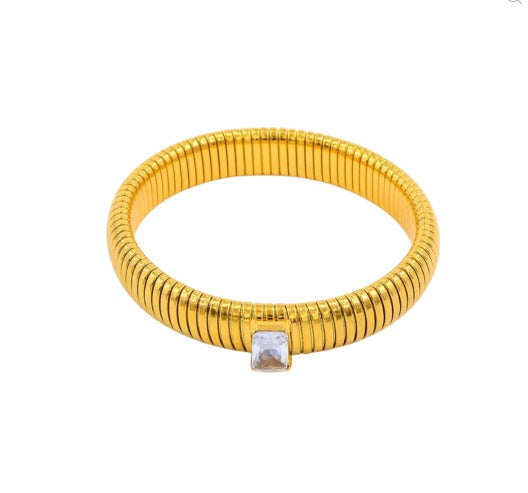 Accessory Concierge | Singular Diamond Cobra Bracelet